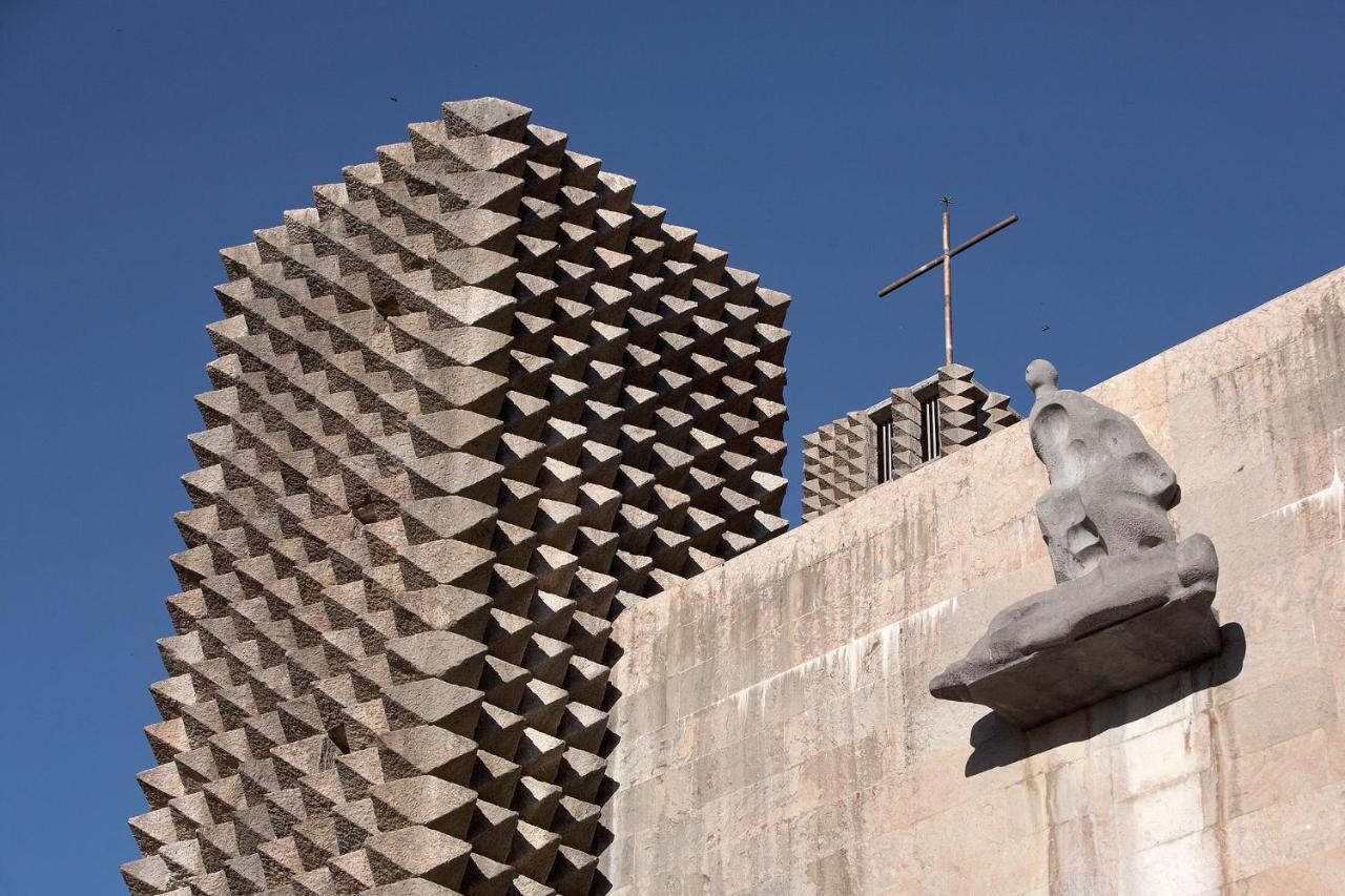 Iraipe Santuario De Arantzazu Hotel Onate Exterior photo